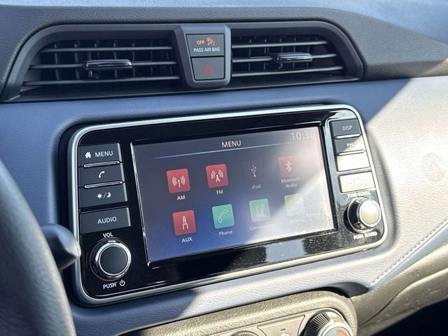 2023 Nissan Versa 1.6 SV