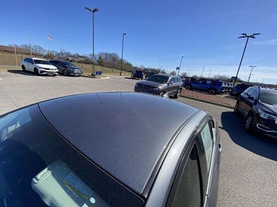 2023 Nissan Versa 1.6 SV