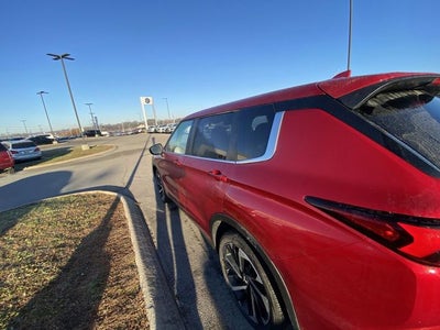 2024 Mitsubishi Outlander SE Black Edition