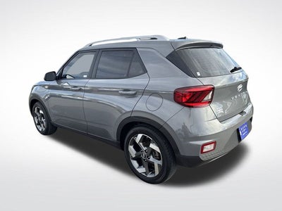 2023 Hyundai Venue SEL