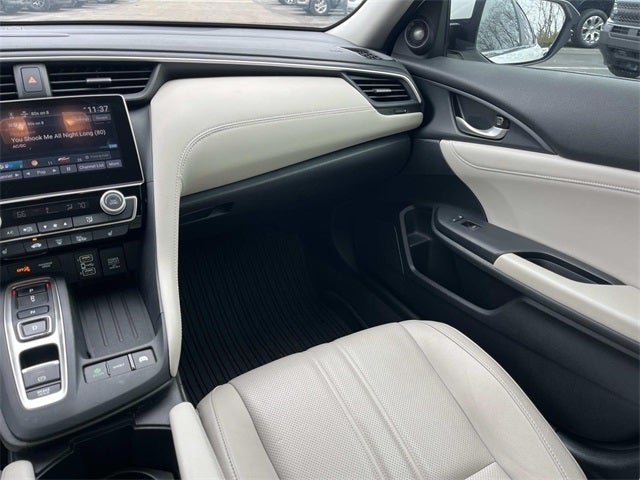 2022 Honda Insight Touring