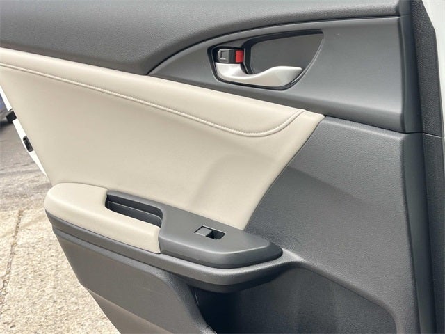 2022 Honda Insight Touring