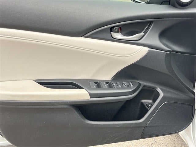 2022 Honda Insight Touring