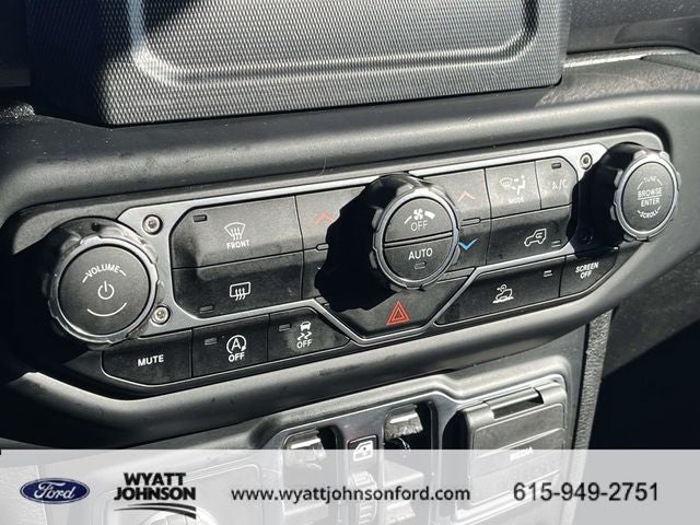 2021 Jeep Wrangler Unlimited Sahara Altitude