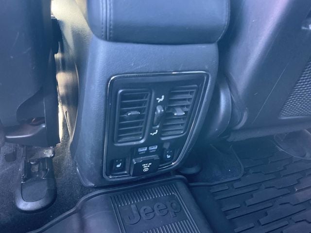 2016 Jeep Grand Cherokee High Altitude