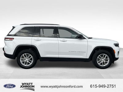 2024 Jeep Grand Cherokee Laredo