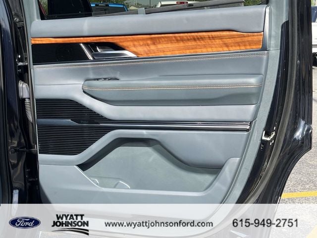 2022 Jeep Grand Wagoneer Series II