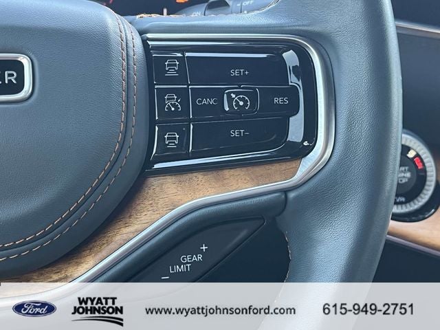 2022 Jeep Grand Wagoneer Series II
