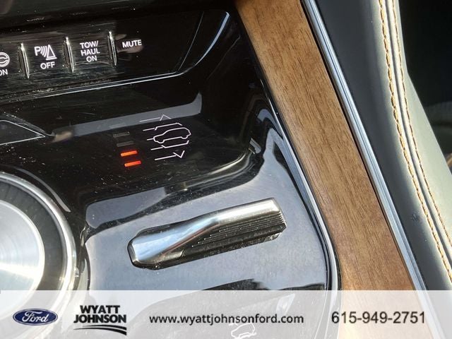2022 Jeep Grand Wagoneer Series II