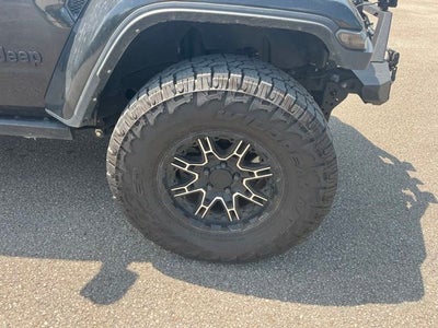 2022 Jeep Gladiator Sport