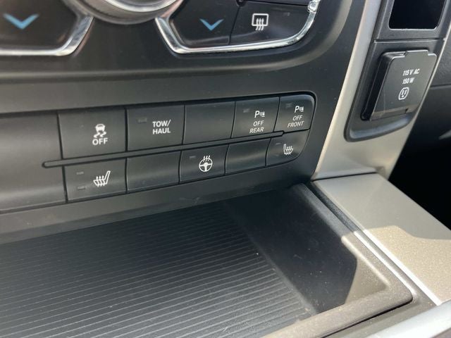 2015 RAM 1500 Outdoorsman