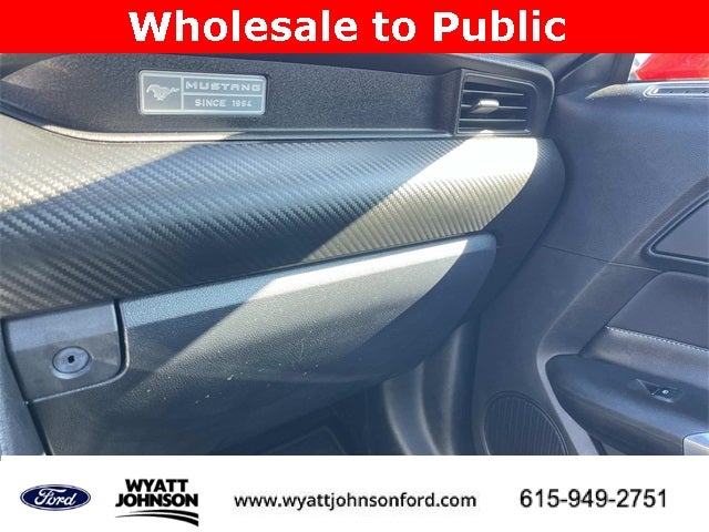 2015 Ford Mustang V6