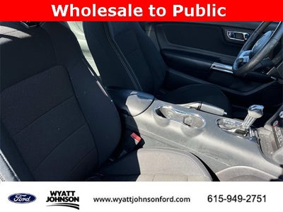 2015 Ford Mustang V6