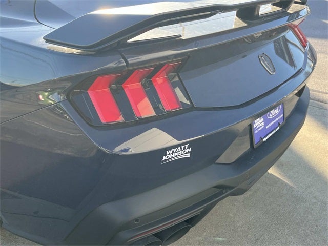 2026 Ford Mustang Dark Horse