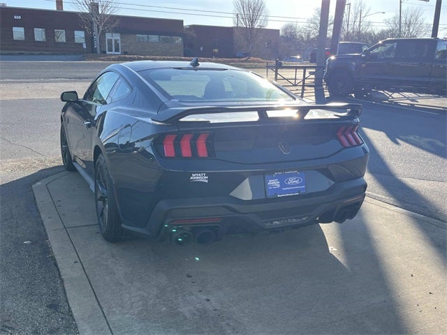 2026 Ford Mustang Dark Horse