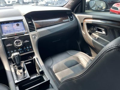 2019 Ford Taurus Limited