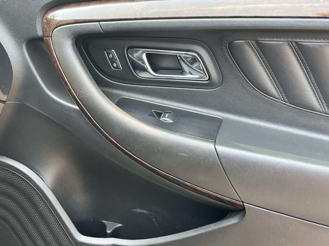 2019 Ford Taurus Limited