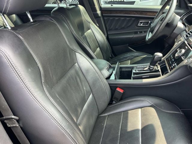 2019 Ford Taurus Limited