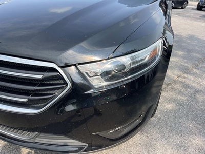 2019 Ford Taurus Limited