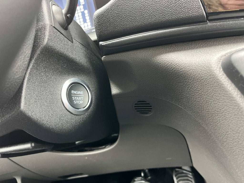 2026 Ford Transit Passenger Van XLT - Photo 37
