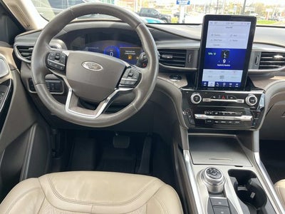 2023 Ford Explorer Platinum