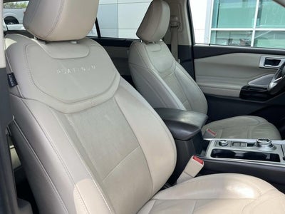 2023 Ford Explorer Platinum
