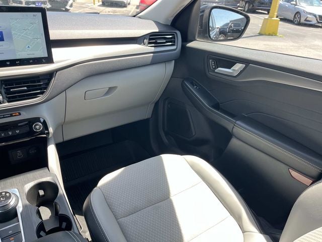 2025 Ford Escape Plug-In Hybrid Base