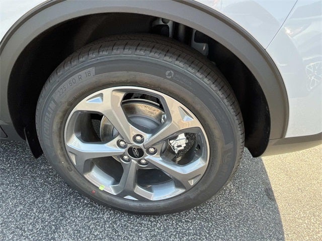 2025 Ford Escape Hybrid ST-Line