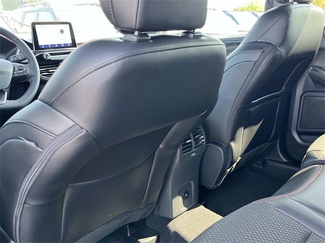 2025 Ford Escape Hybrid ST-Line