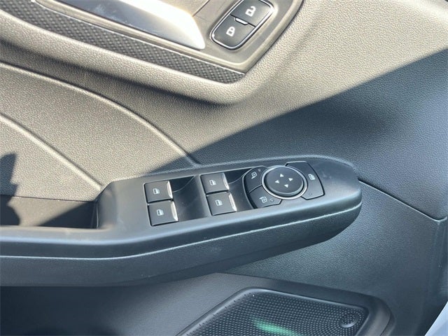 2025 Ford Escape Hybrid ST-Line