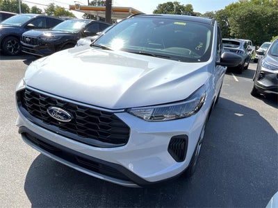 2025 Ford Escape Hybrid ST-Line