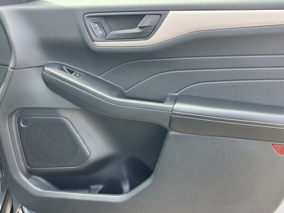 2022 Ford Escape Hybrid SE