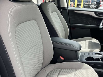 2022 Ford Escape Hybrid SE