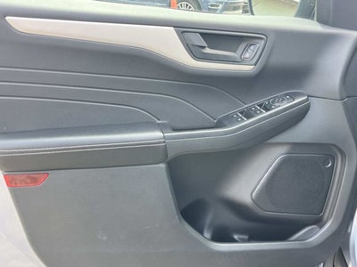 2022 Ford Escape Hybrid SE