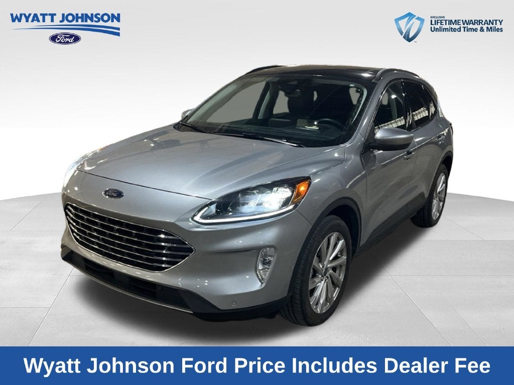 2022 Ford Escape Titanium