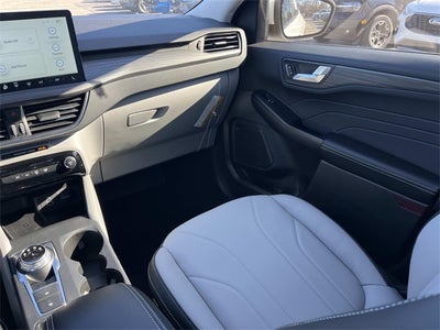 2026 Ford Escape Hybrid Platinum