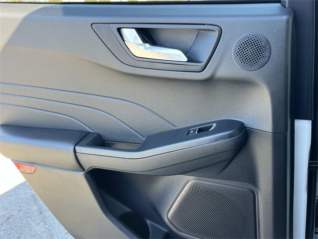 2026 Ford Escape Hybrid Platinum