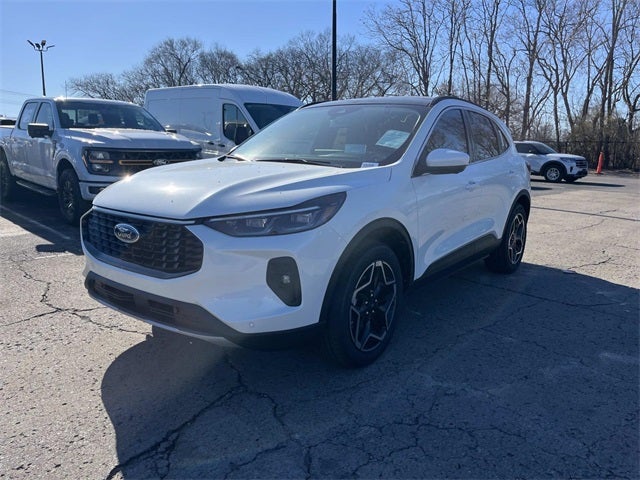 2026 Ford Escape Hybrid Platinum