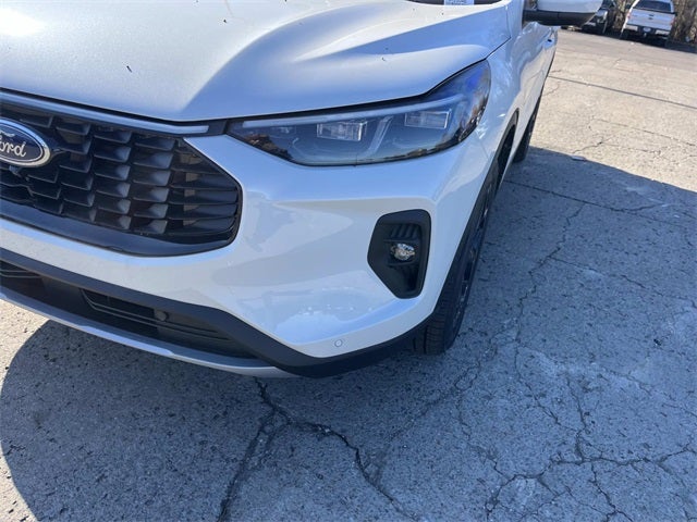 2026 Ford Escape Hybrid Platinum