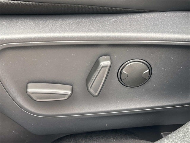 2026 Ford Escape Hybrid ST-Line Select