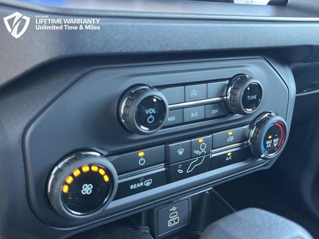 2026 Ford Bronco Base