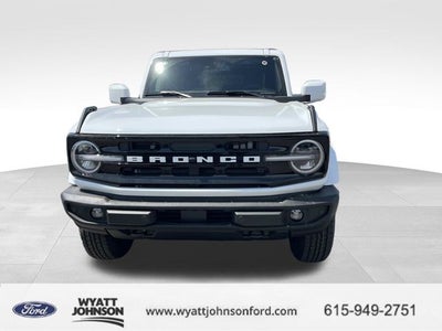 2026 Ford Bronco Outer Banks