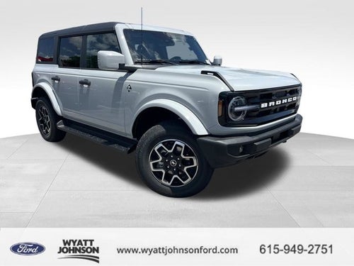 2026 Ford Bronco Outer Banks