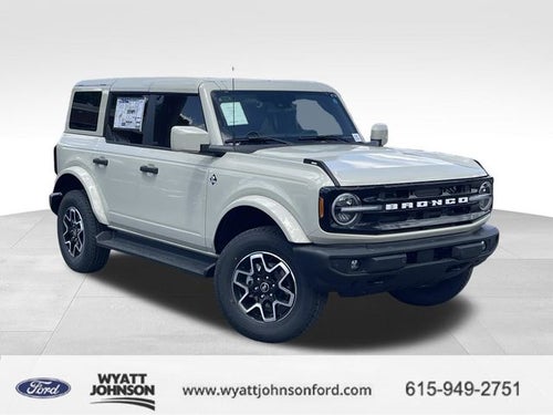 2026 Ford Bronco Outer Banks