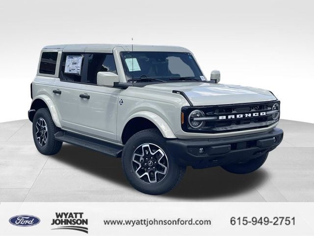 2026 Ford Bronco Outer Banks