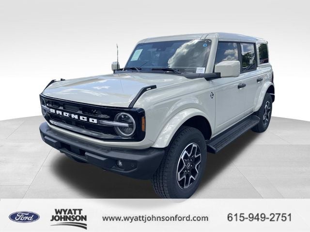 2026 Ford Bronco Outer Banks