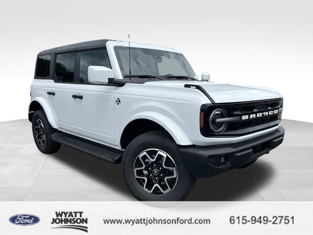 2026 Ford Bronco Outer Banks