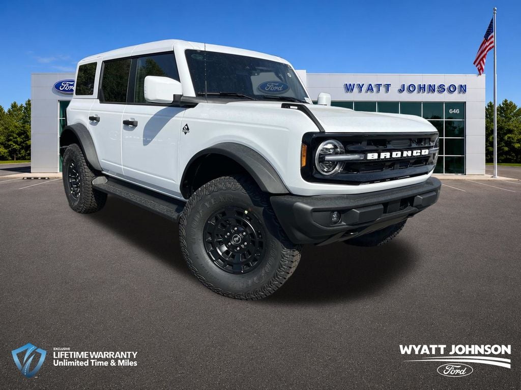 2026 Ford Bronco Outer Banks