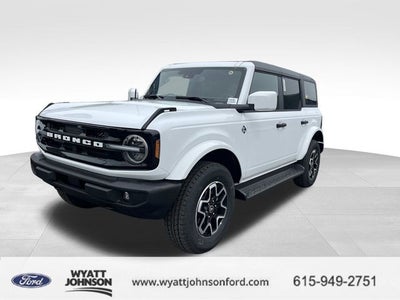 2026 Ford Bronco Outer Banks