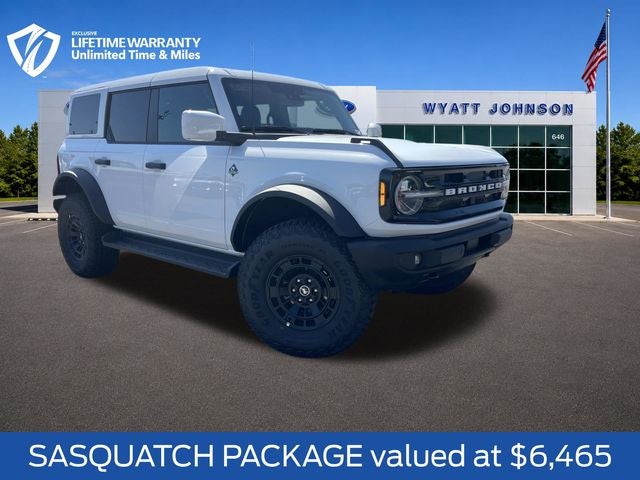 2026 Ford Bronco Outer Banks
